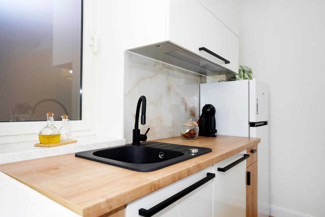 Justiniana Apartment Kastela Luaran gambar