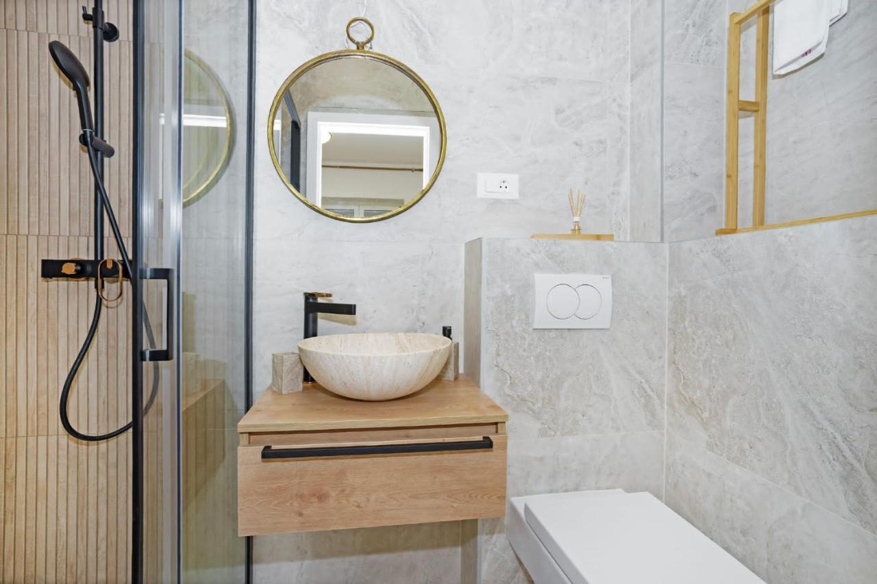 Justiniana Apartment Kastela Luaran gambar